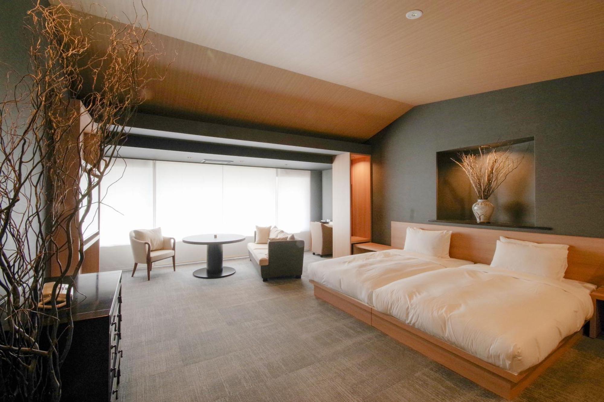 Tokiwa Hotel Кофу Экстерьер фото